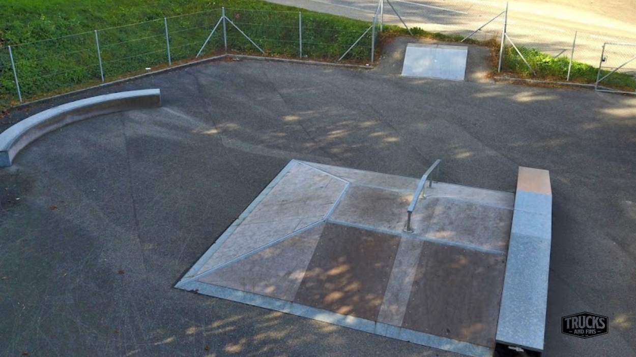 Däniken skatepark